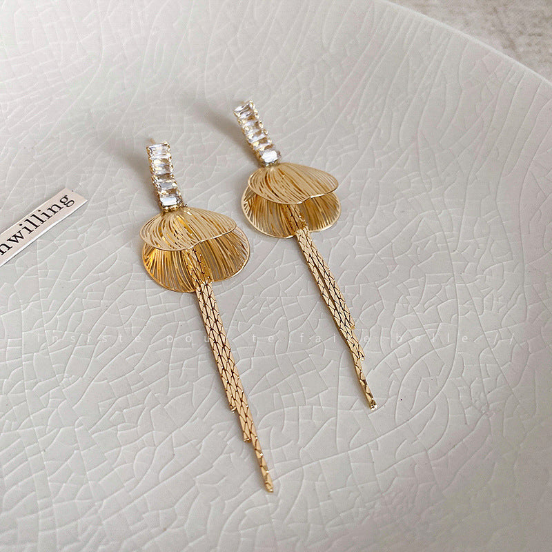 Wholesale Hollow Metal Petals Long Tassel Earrings